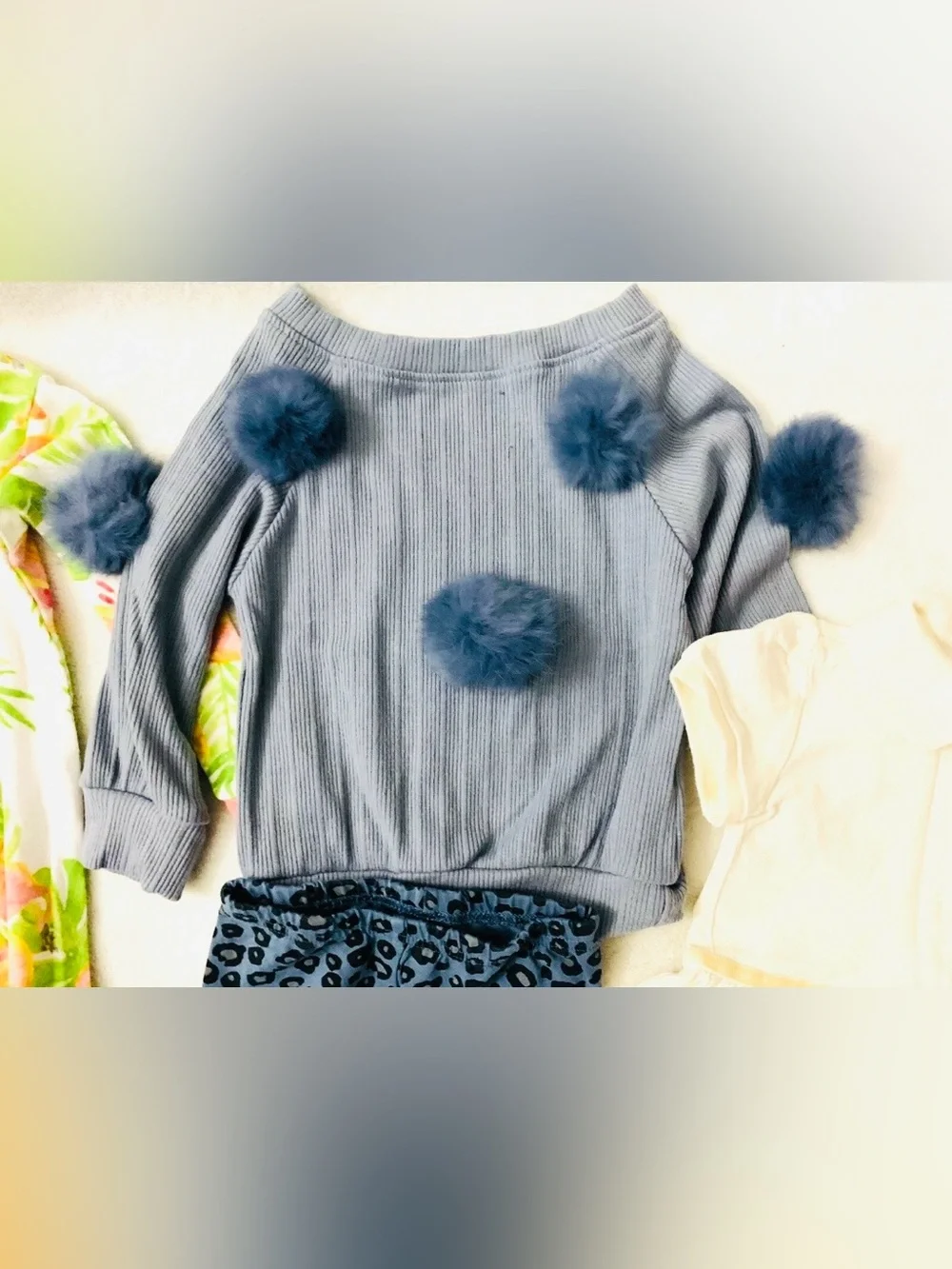 Lot of Cute Girl Clothes Size 18-24 month